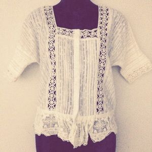 White lace design button up top